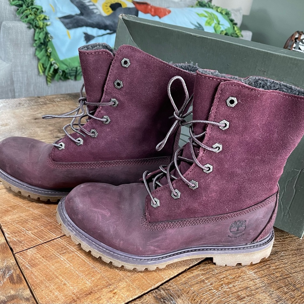 Women’s Purple/Burgandy Timberland Suede Leather Nellie Boot Teddy Fold Down 8